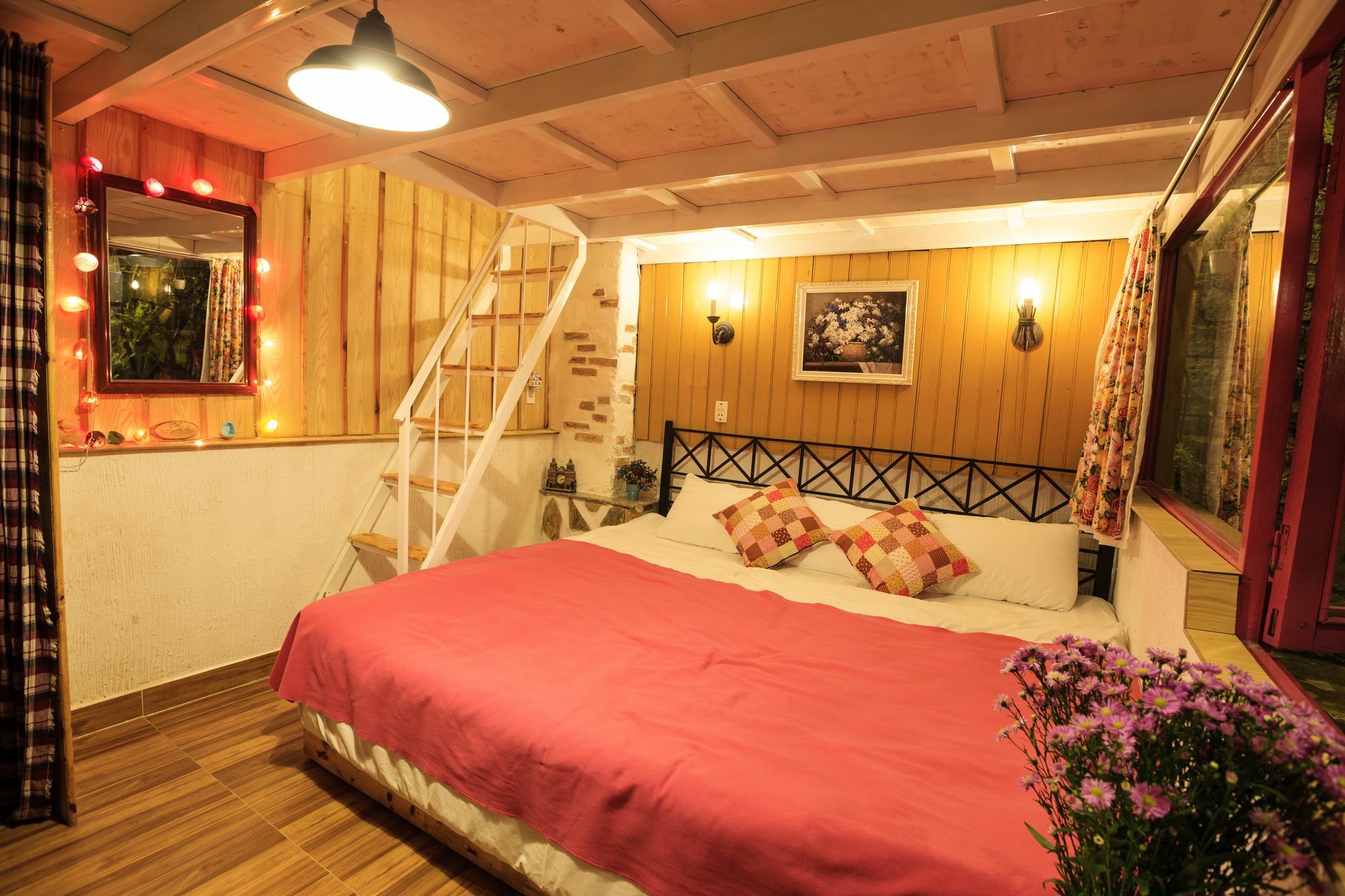 Hometown & Bungalow Да Лат Екстериор снимка